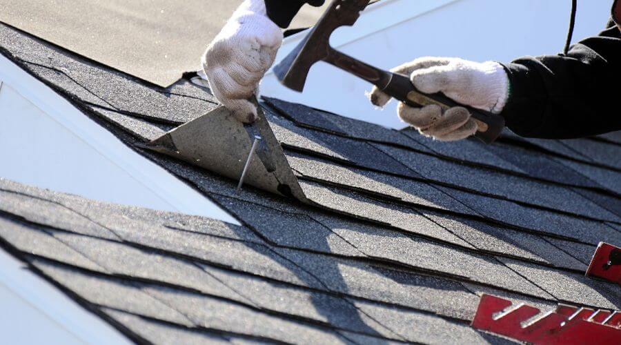 Expert Emergency Roof Repairs services in Unadilla, NE
